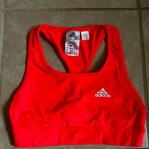 Adidas Sports Bra 
Hot Pink 
Size S 
Didn’t used it at all